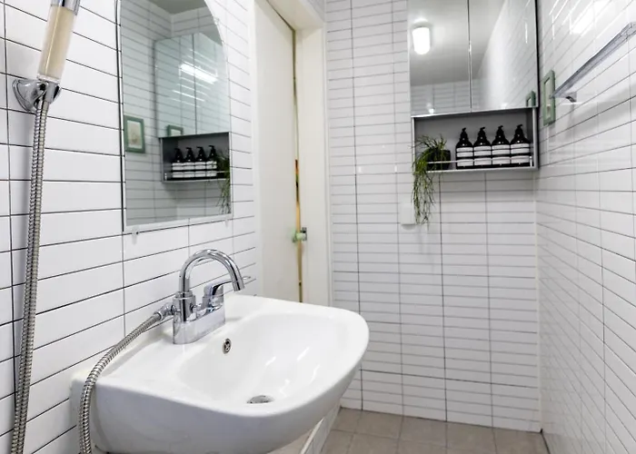 Menua Station Arex 2br 3beds Private Myeongdong Hongdae Ddp *