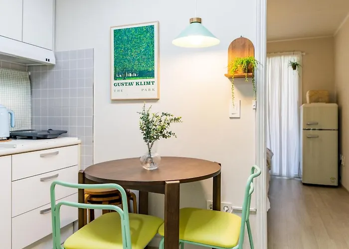 Menua Station Arex 2br 3beds Private Myeongdong Hongdae Ddp *