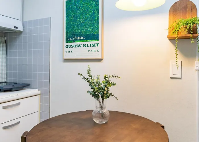 Menua Station Arex 2br 3beds Private Myeongdong Hongdae Ddp Seoul